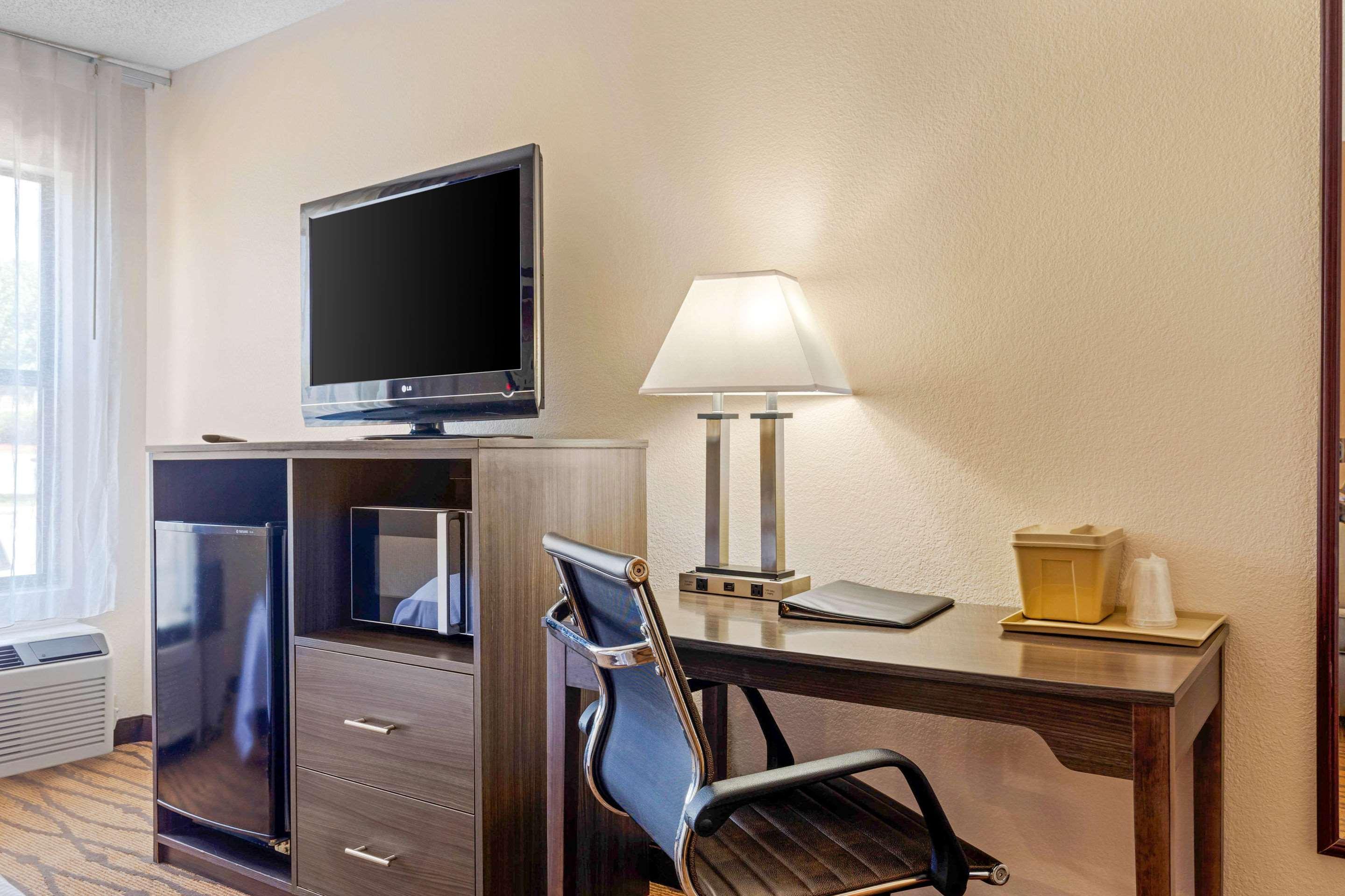 Quality Inn High Point - Archdale Extérieur photo