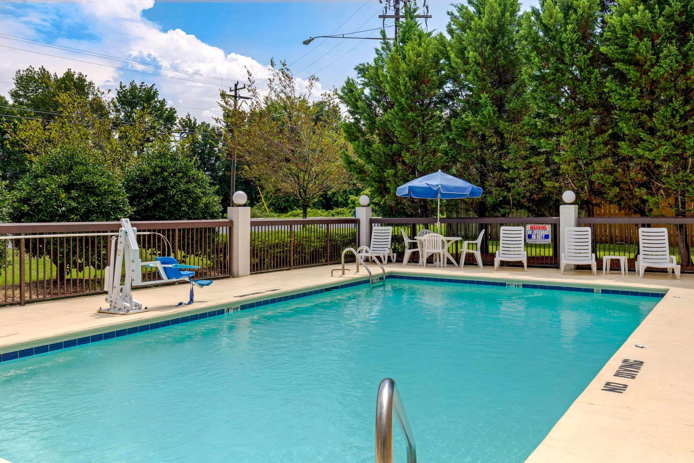 Quality Inn High Point - Archdale Extérieur photo