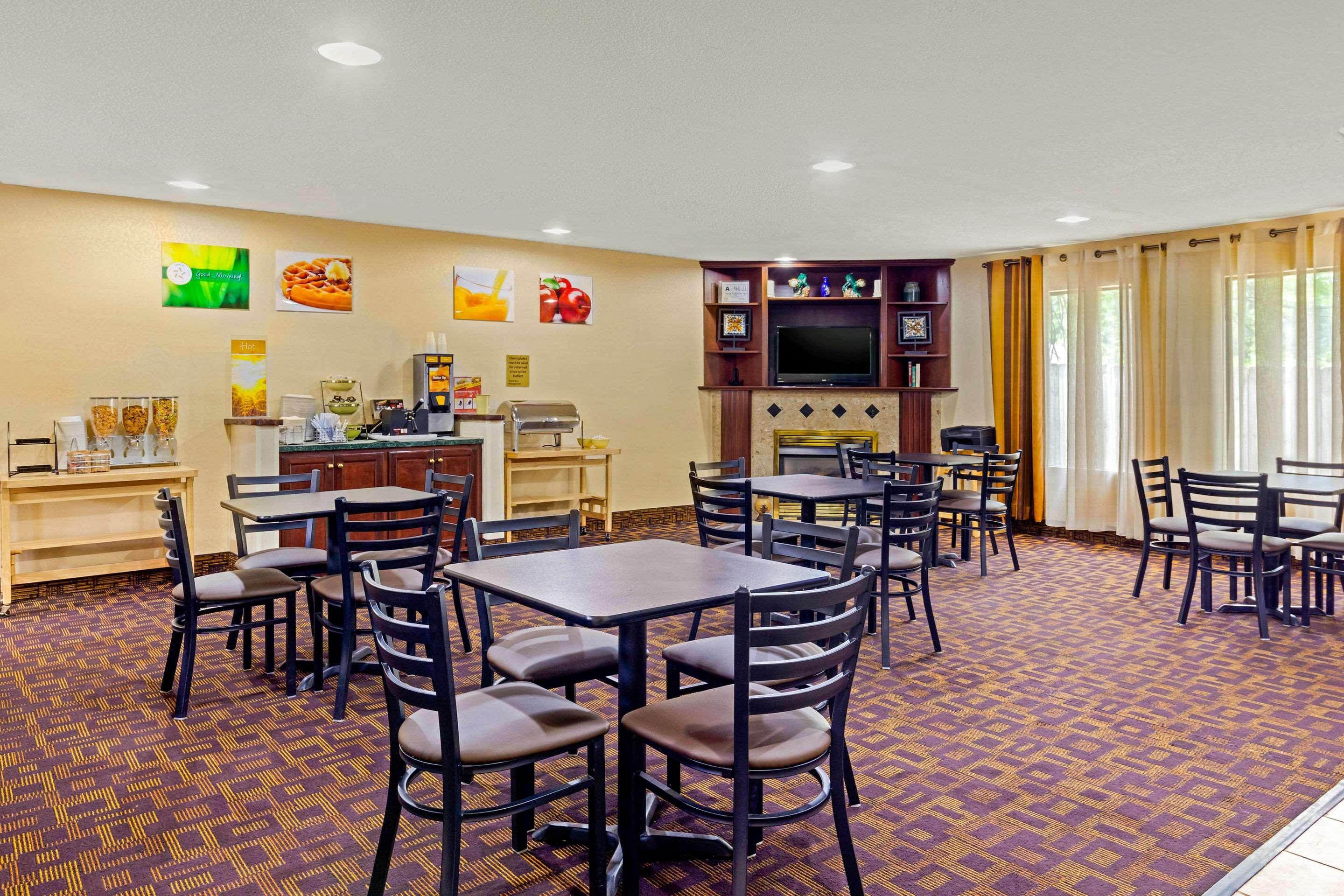 Quality Inn High Point - Archdale Extérieur photo