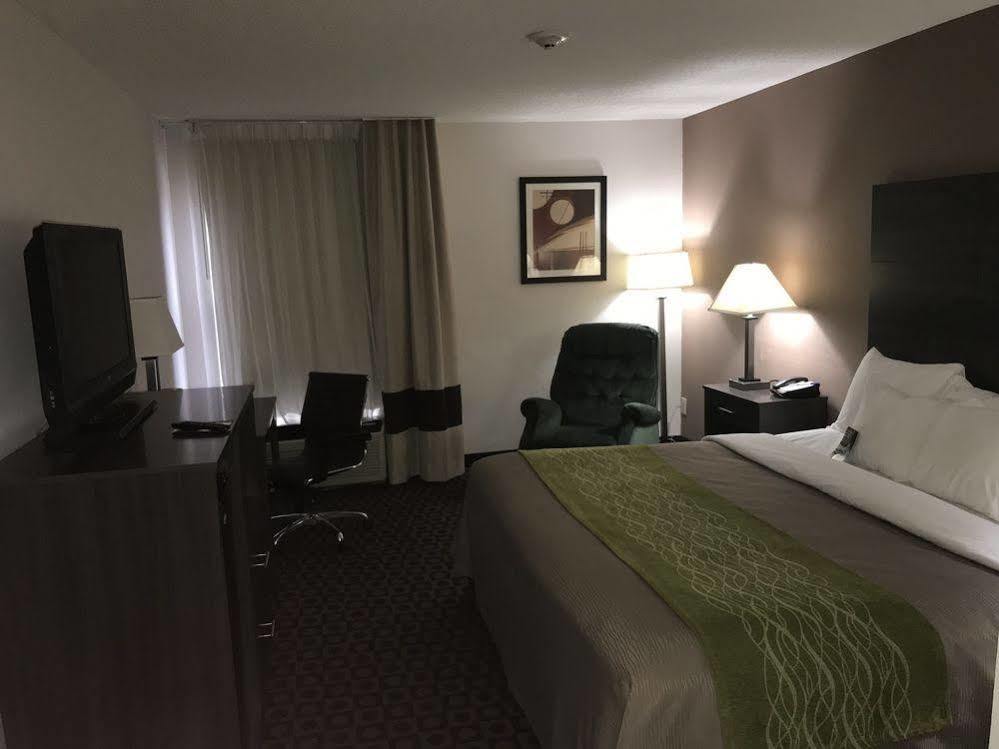 Quality Inn High Point - Archdale Extérieur photo